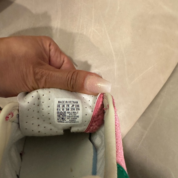 Gucci Adidas Sneaker - Picture 3 of 8